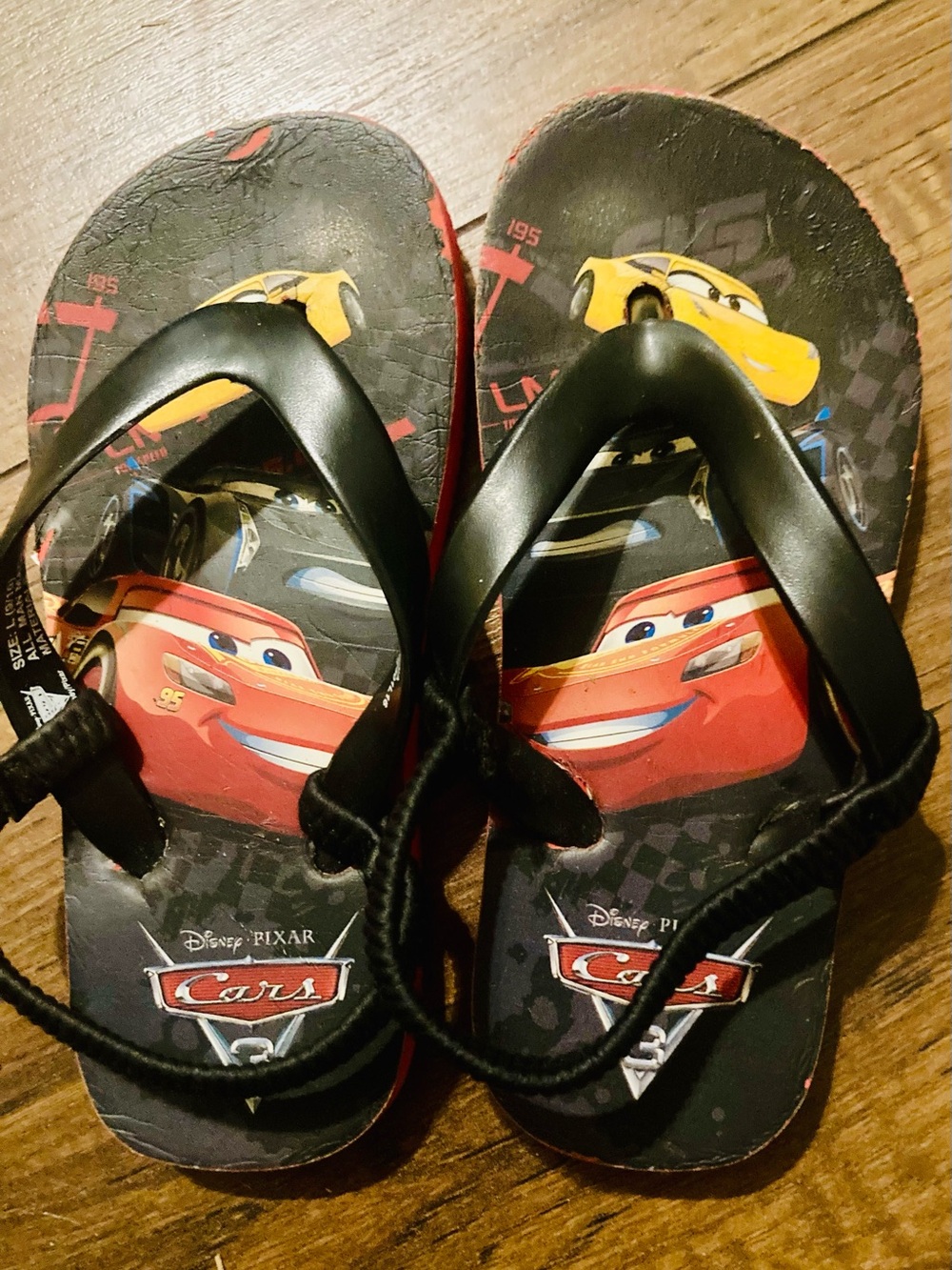 Kids Little Boys Cars Themed Flip Flop Sandals Size 10 Great Condition